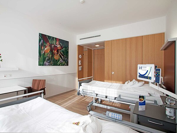 Zweibettzimmer auf der Komfortstation Zweibettzimmer auf der Komfortstation