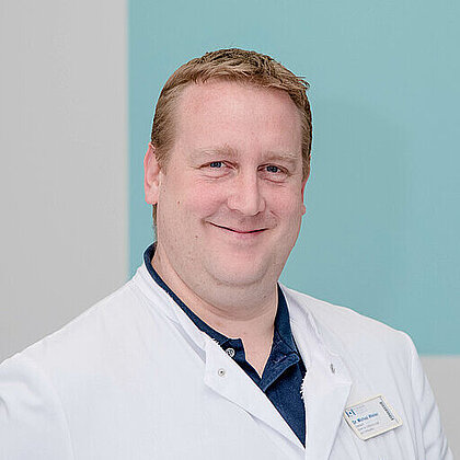 Oberarzt Dr. Michael Weiser Oberarzt Dr. Michael Weiser