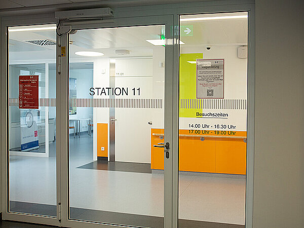 Tür zur Station 11 Tür zur Station 11