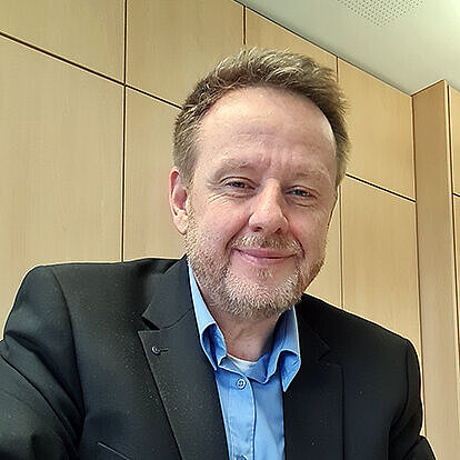 Prof. Dr. Ralf Trautwein, Unternehmenskommunikation Prof. Dr. Ralf Trautwein, Unternehmenskommunikation